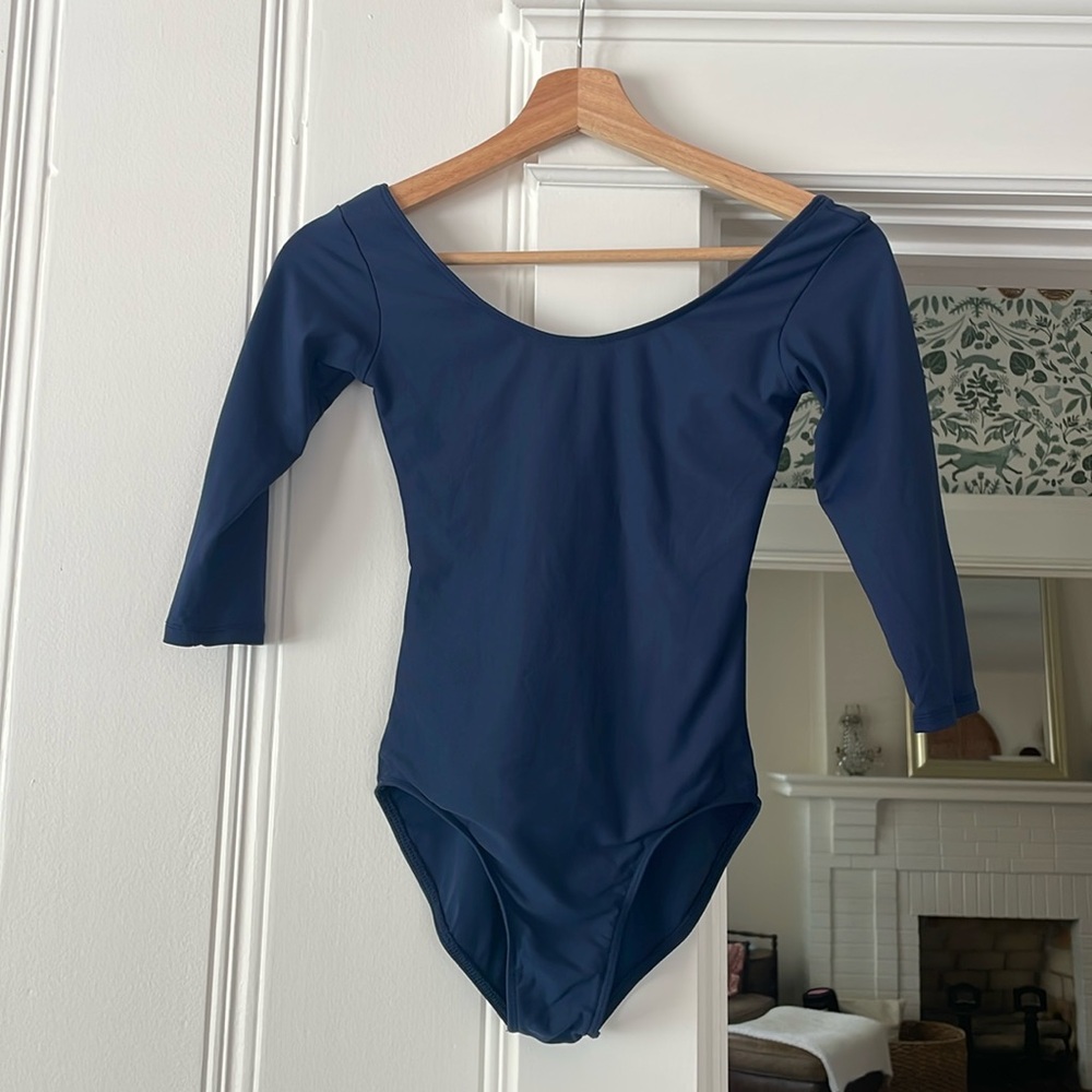 Wear Moi 3/4 sleeve navy leotard size XS